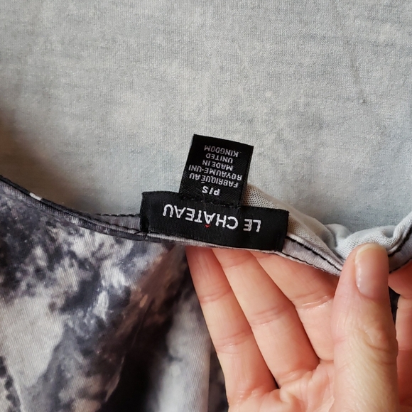 Scoop back galactic dress size small le chateau - Picture 5 of 5